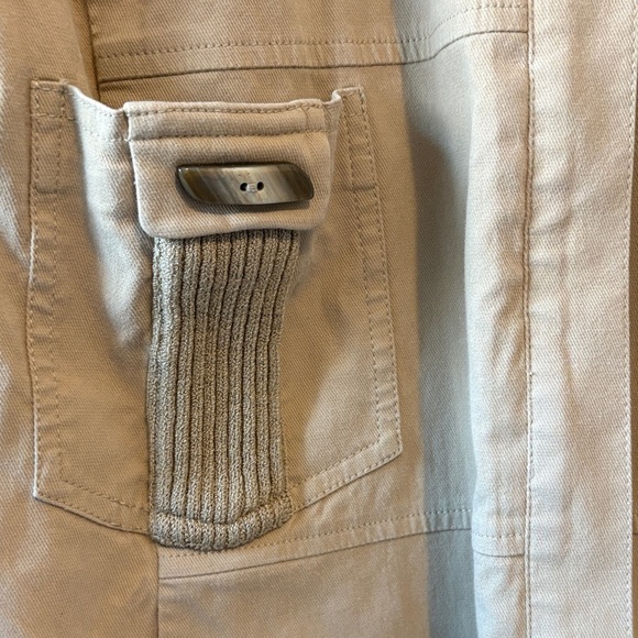 St John Sport Medium Classic Tan Khaki Utility Jacket for Women - Picture 3 of 11